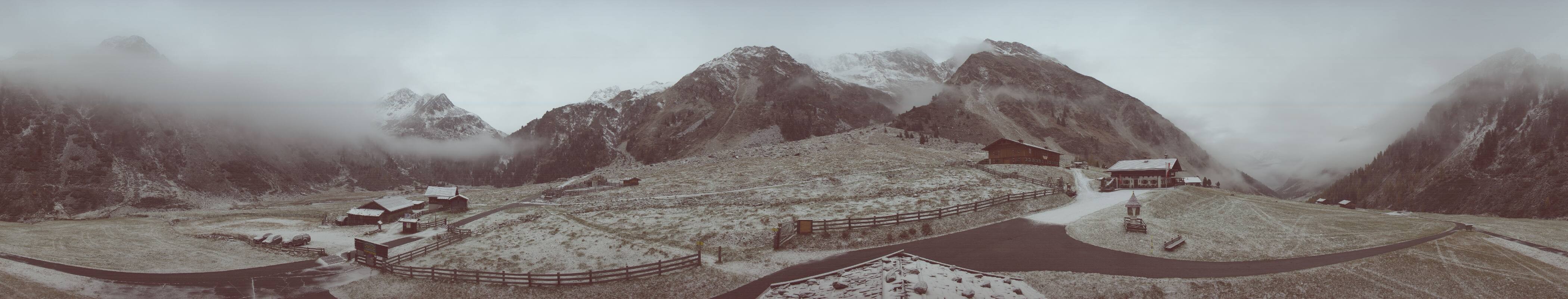 Archiv Foto Webcam Oberiss Alm im Stubaier Oberbergtal