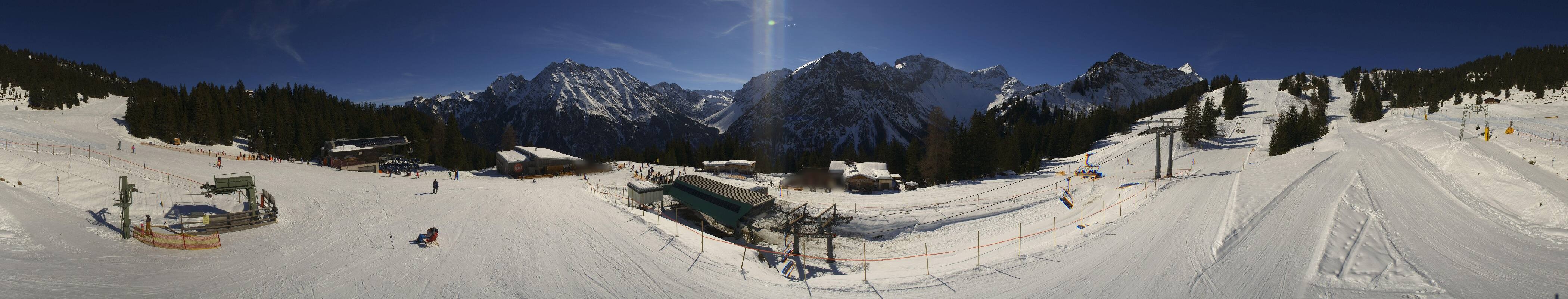 Archived image Webcam Brandnertal Valley - Top Station Palüd