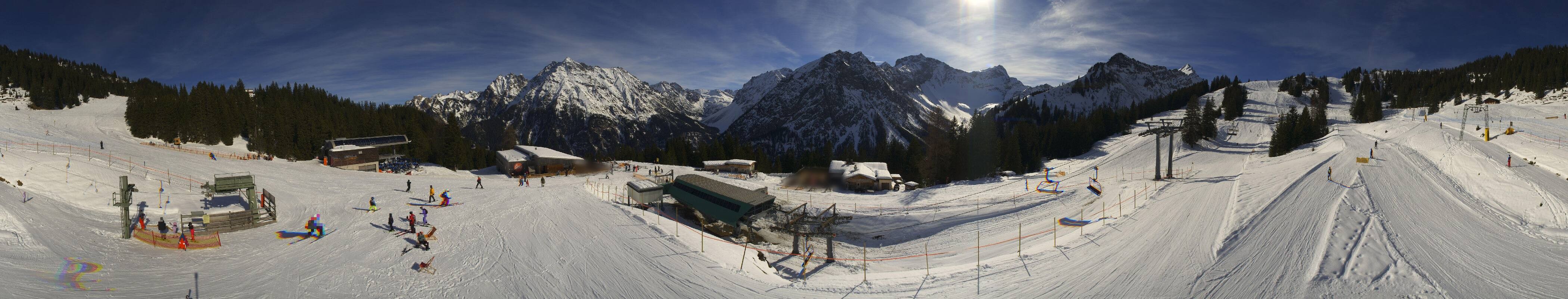 Archived image Webcam Brandnertal Valley - Top Station Palüd
