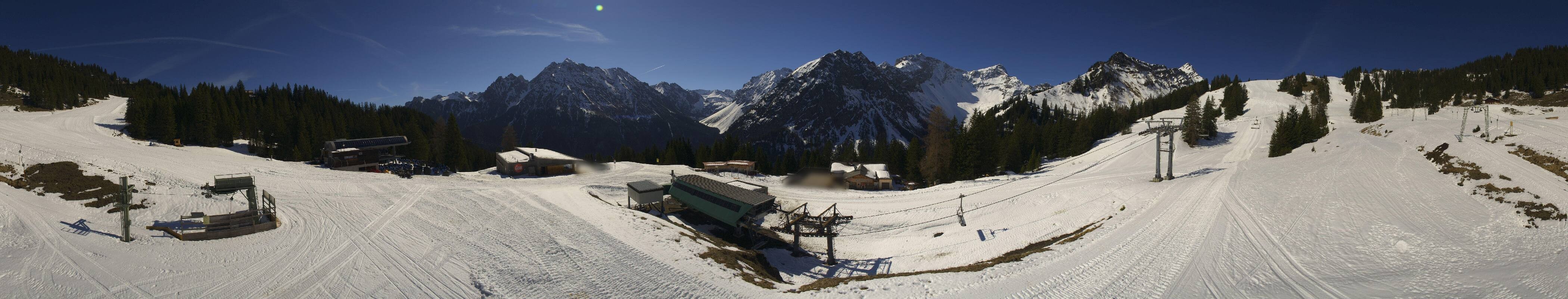 Archived image Webcam Brandnertal Valley - Top Station Palüd