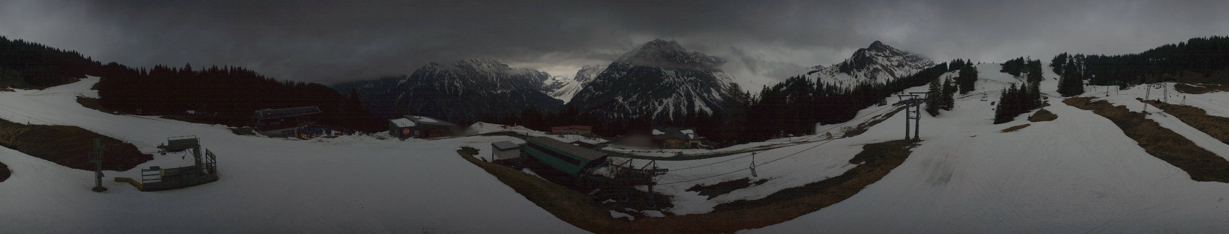 Archived image Webcam Brandnertal Valley - Top Station Palüd