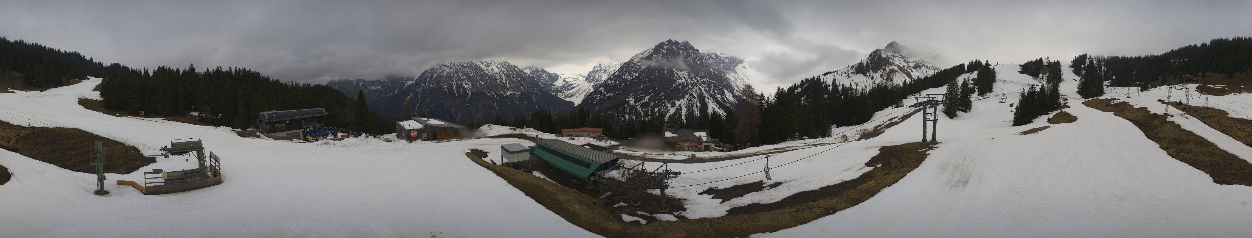 Archived image Webcam Brandnertal Valley - Top Station Palüd
