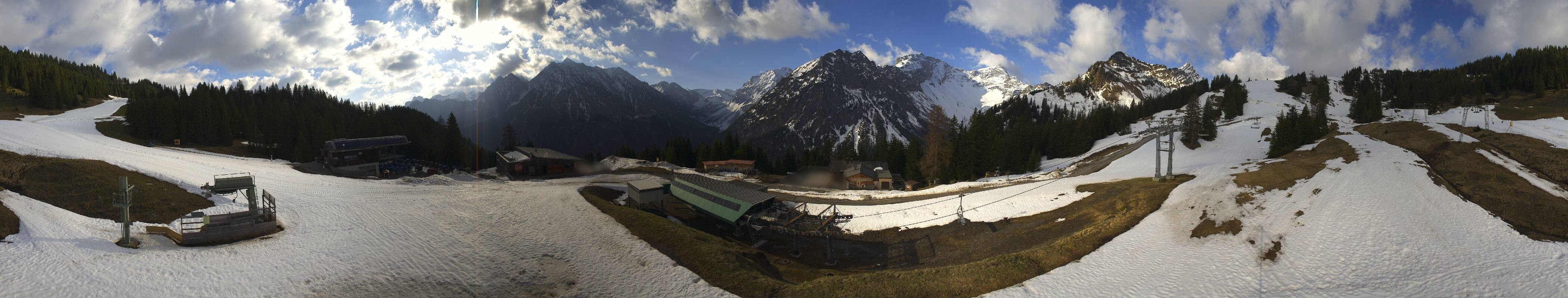 Archived image Webcam Brandnertal Valley - Top Station Palüd
