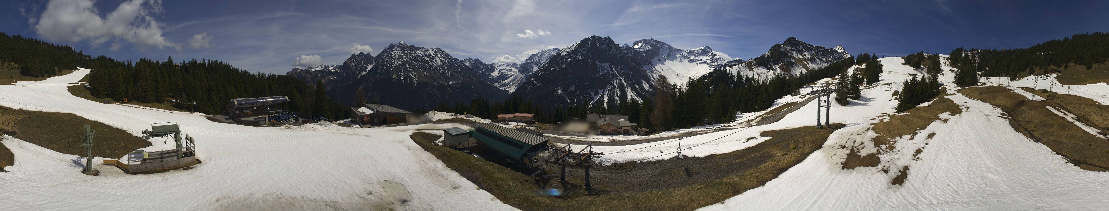 Archived image Webcam Brandnertal Valley - Top Station Palüd