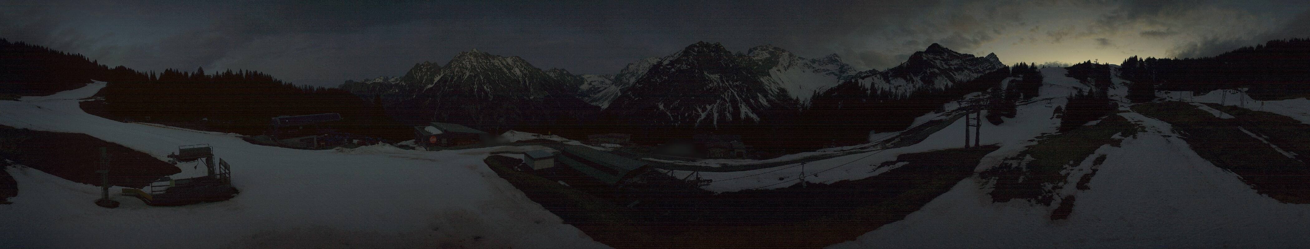 Archived image Webcam Brandnertal Valley - Top Station Palüd