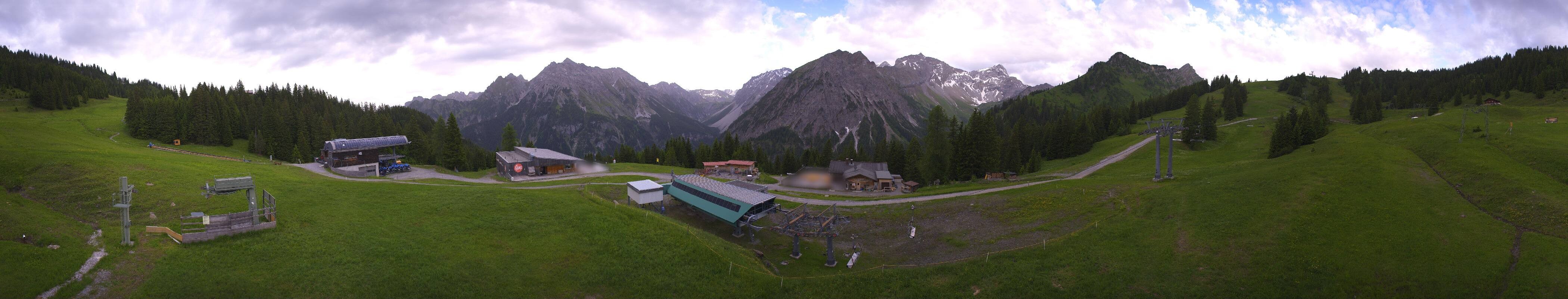 Archived image Webcam Brandnertal Valley - Top Station Palüd