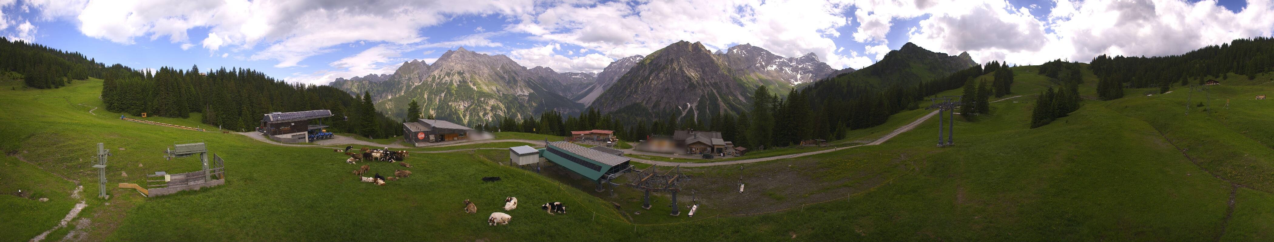 Archived image Webcam Brandnertal Valley - Top Station Palüd