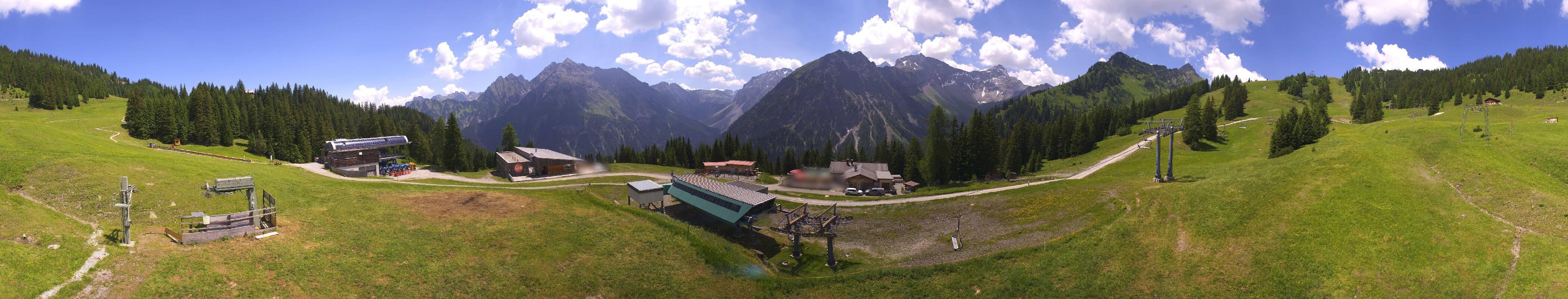 Archived image Webcam Brandnertal Valley - Top Station Palüd