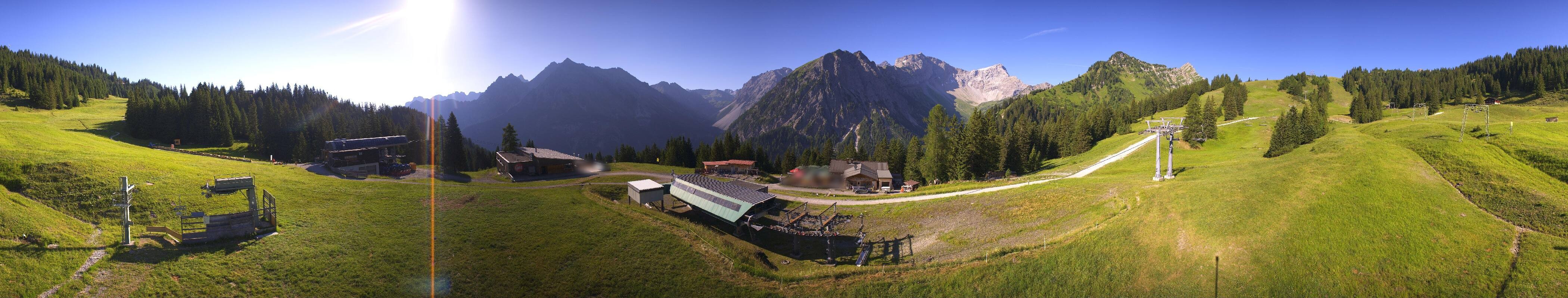 Archived image Webcam Brandnertal Valley - Top Station Palüd