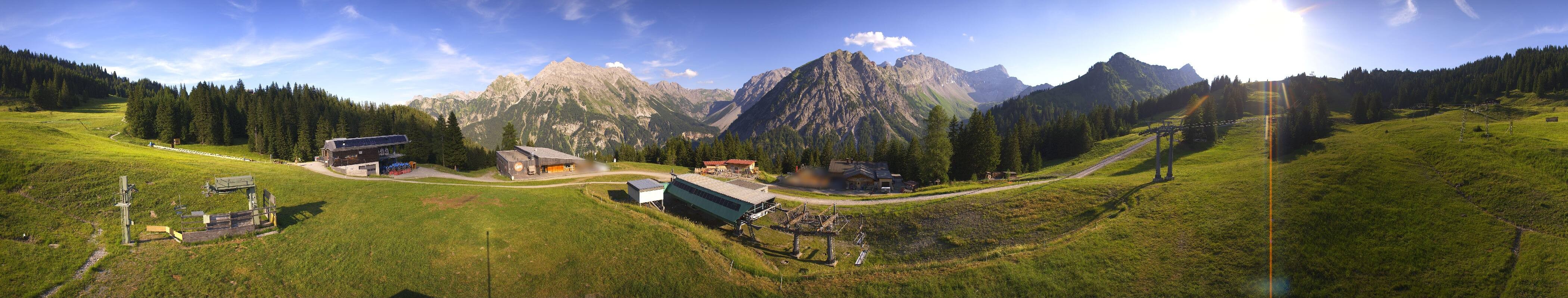 Archived image Webcam Brandnertal Valley - Top Station Palüd