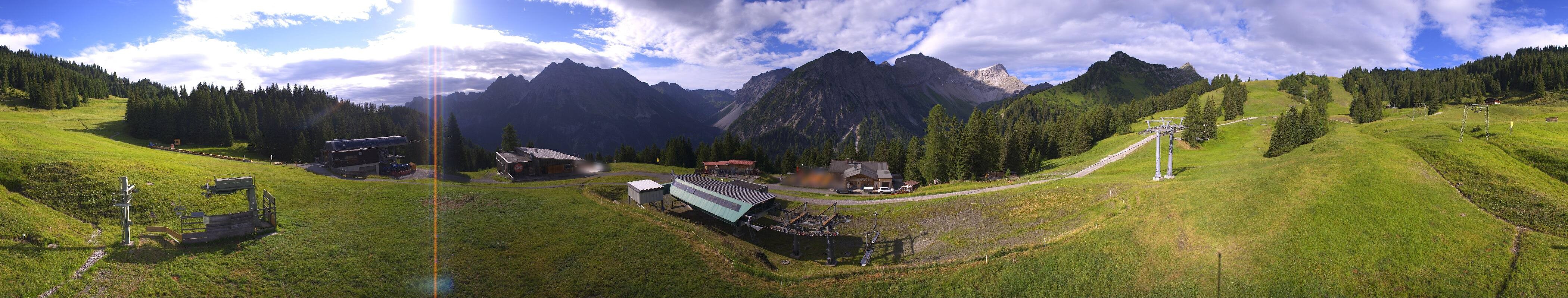 Archived image Webcam Brandnertal Valley - Top Station Palüd