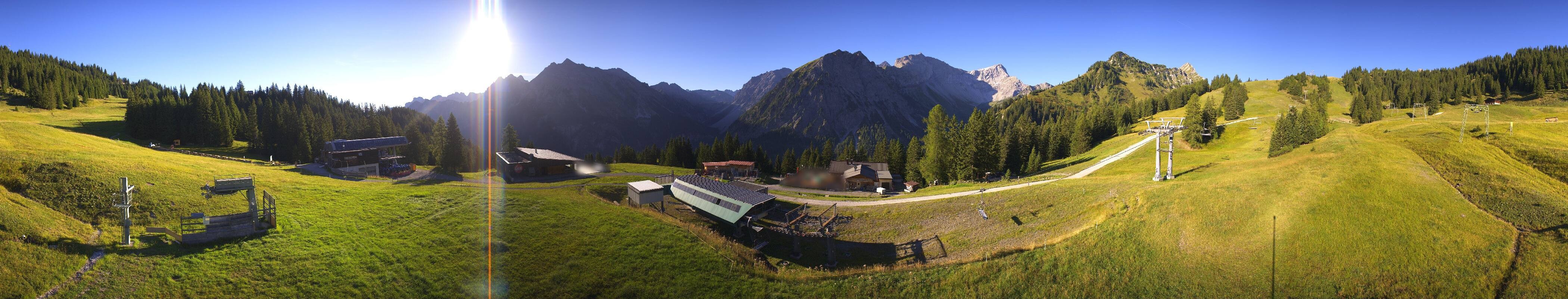 Archived image Webcam Brandnertal Valley - Top Station Palüd