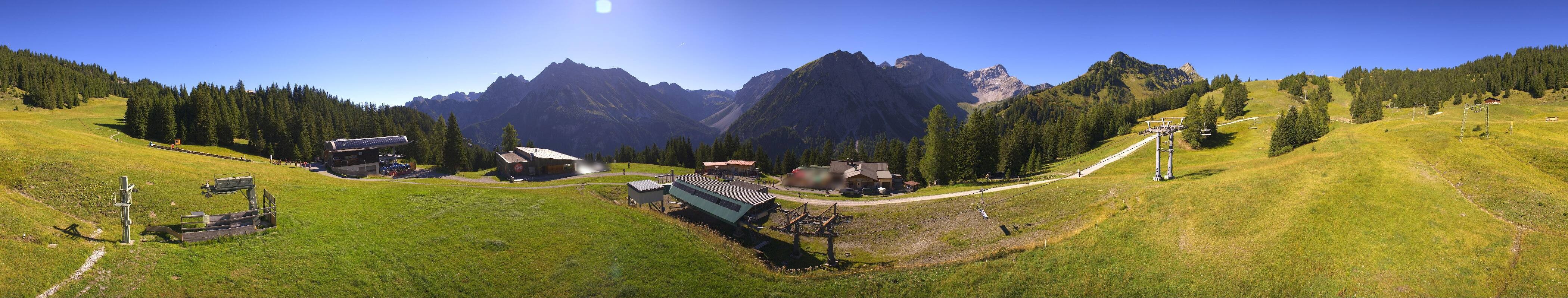 Archived image Webcam Brandnertal Valley - Top Station Palüd
