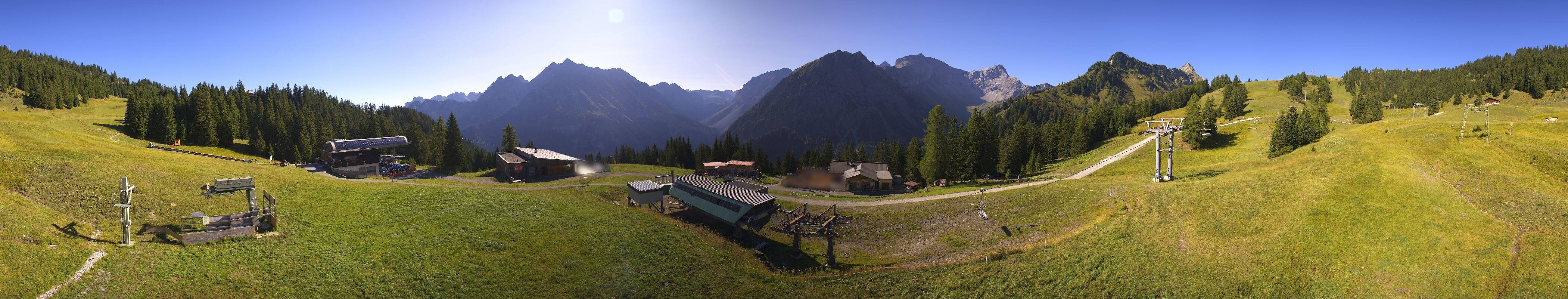 Archived image Webcam Brandnertal Valley - Top Station Palüd