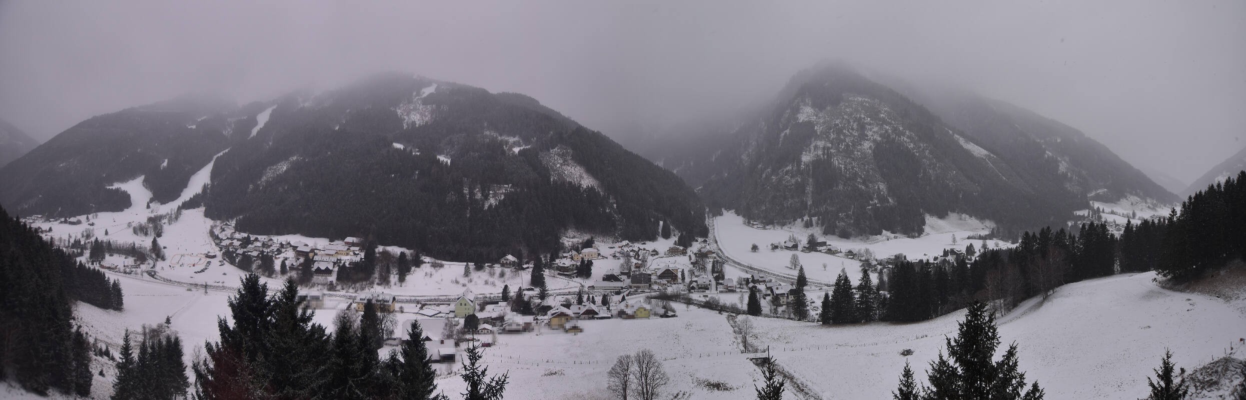 Archiv Foto Webcam Donnersbachwald - Blick zur Riesneralm