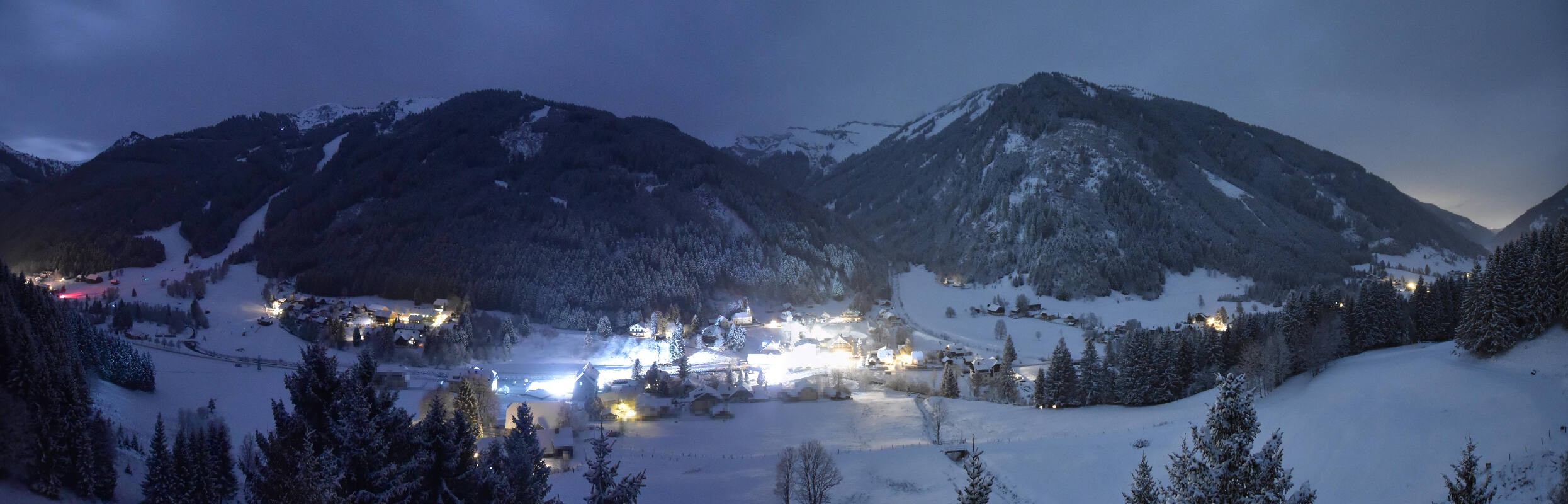 Archiv Foto Webcam Donnersbachwald - Blick zur Riesneralm