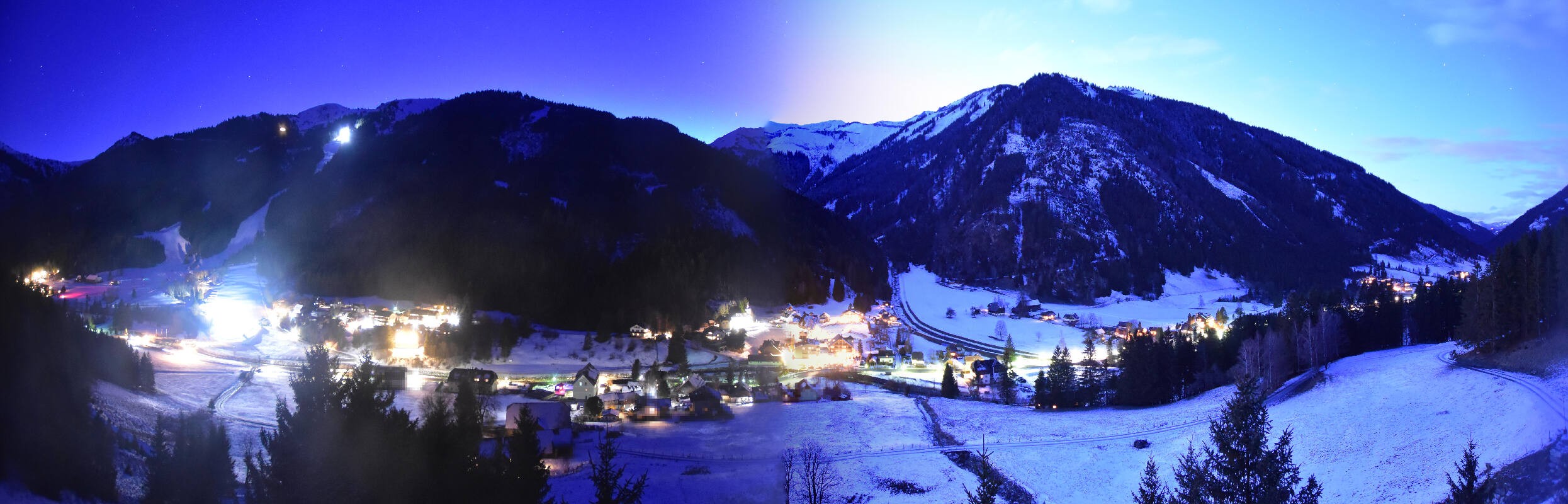 Archiv Foto Webcam Donnersbachwald - Blick zur Riesneralm