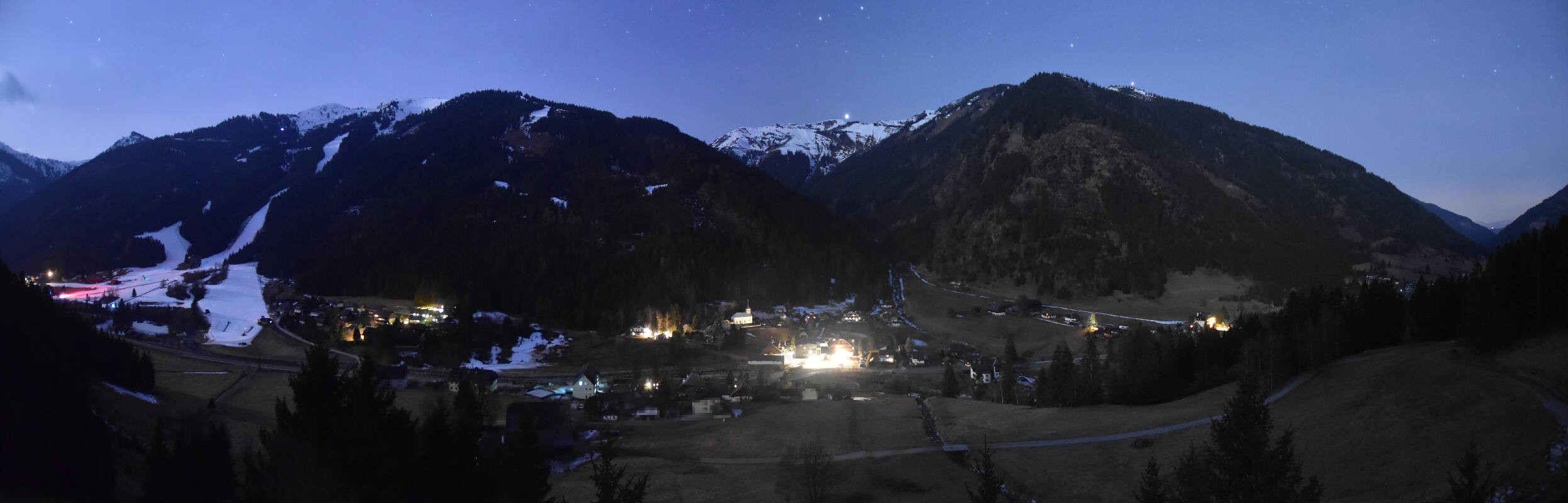 Archiv Foto Webcam Donnersbachwald - Blick zur Riesneralm