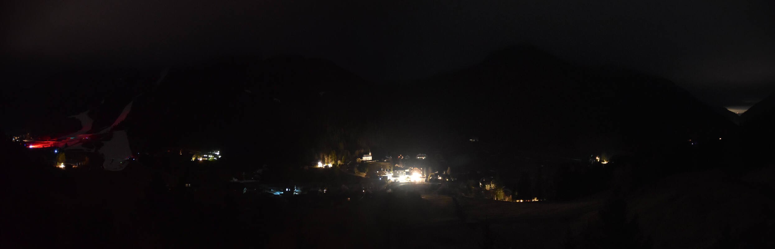 Archiv Foto Webcam Donnersbachwald - Blick zur Riesneralm