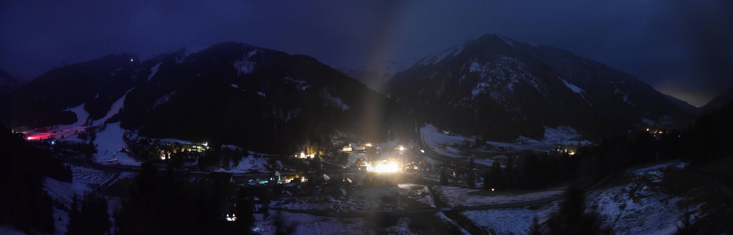 Archiv Foto Webcam Donnersbachwald - Blick zur Riesneralm