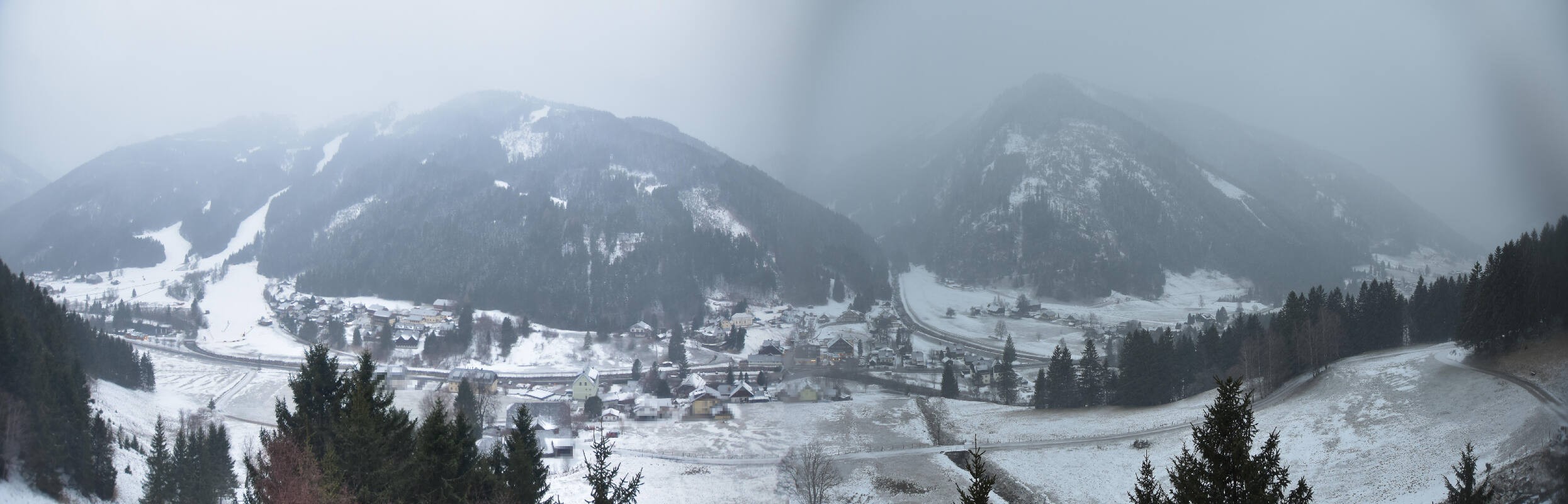 Archiv Foto Webcam Donnersbachwald - Blick zur Riesneralm