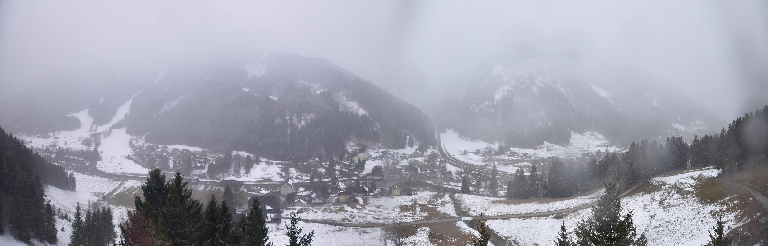 Archiv Foto Webcam Donnersbachwald - Blick zur Riesneralm