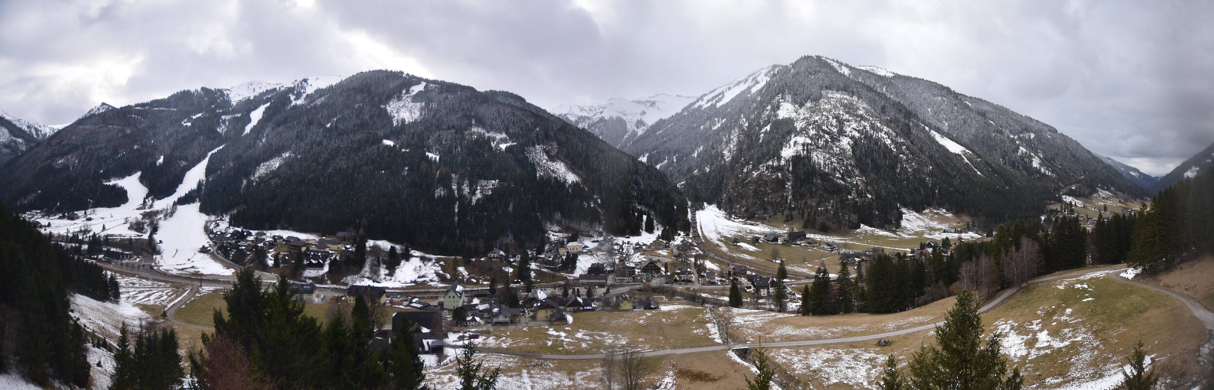 Archiv Foto Webcam Donnersbachwald - Blick zur Riesneralm