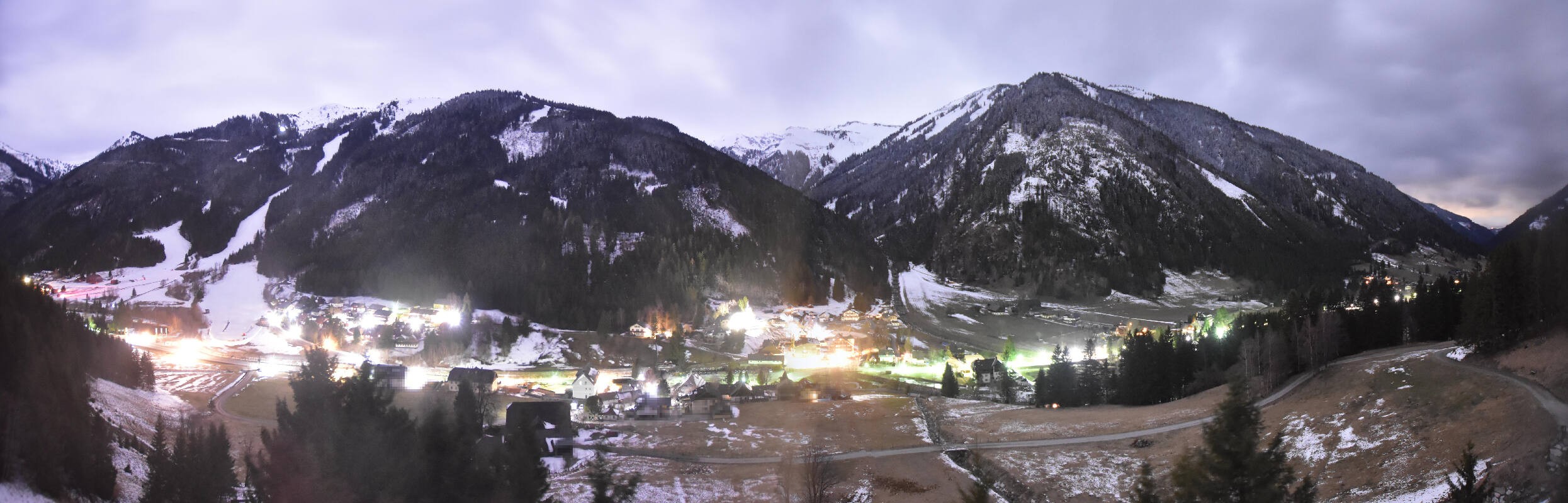 Archiv Foto Webcam Donnersbachwald - Blick zur Riesneralm