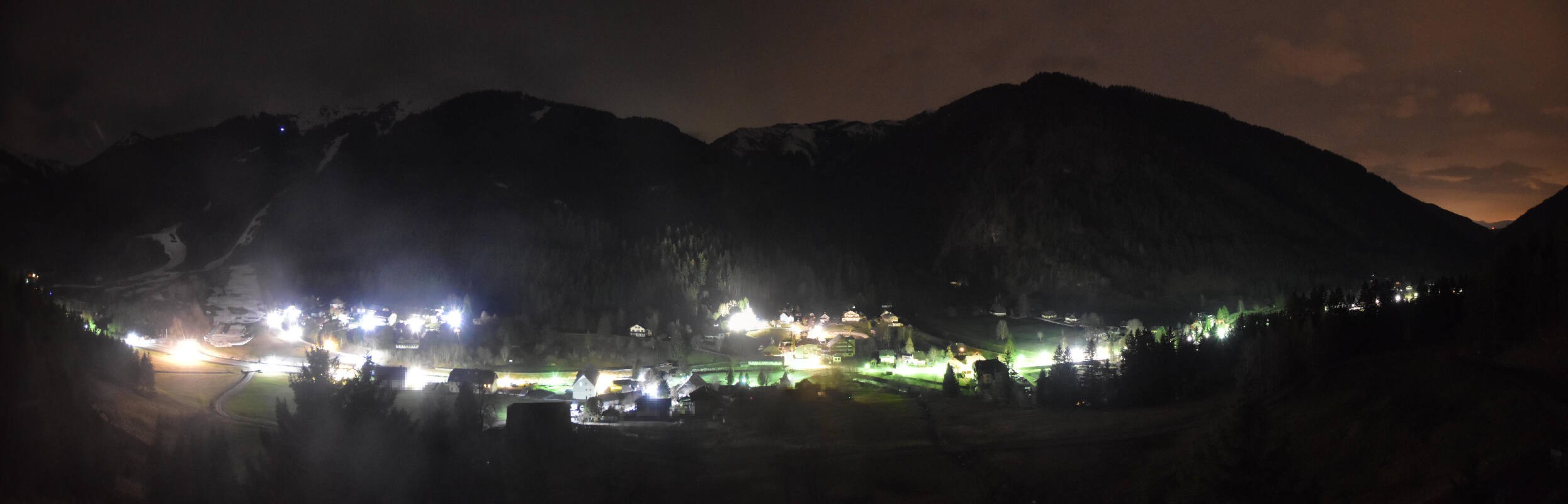 Archiv Foto Webcam Donnersbachwald - Blick zur Riesneralm