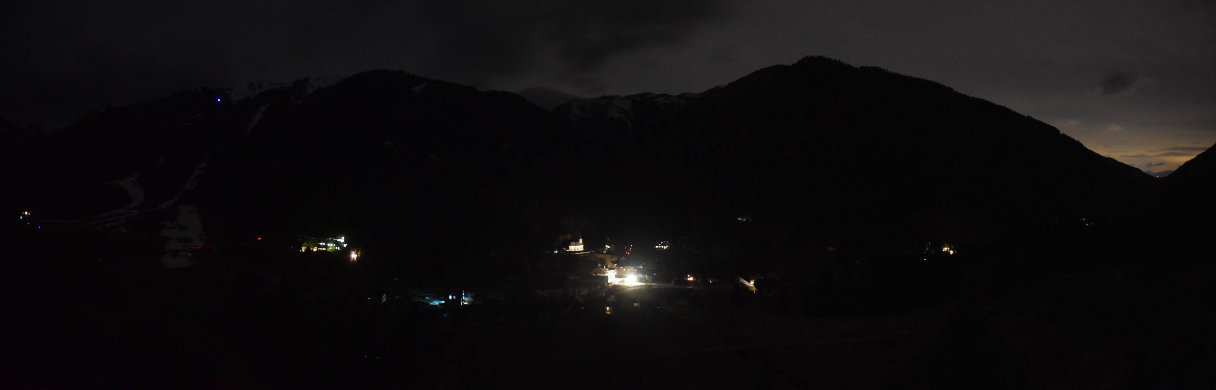 Archiv Foto Webcam Donnersbachwald - Blick zur Riesneralm