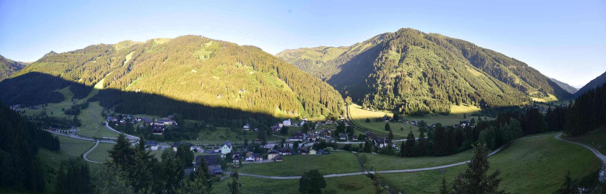 Archiv Foto Webcam Donnersbachwald - Blick zur Riesneralm