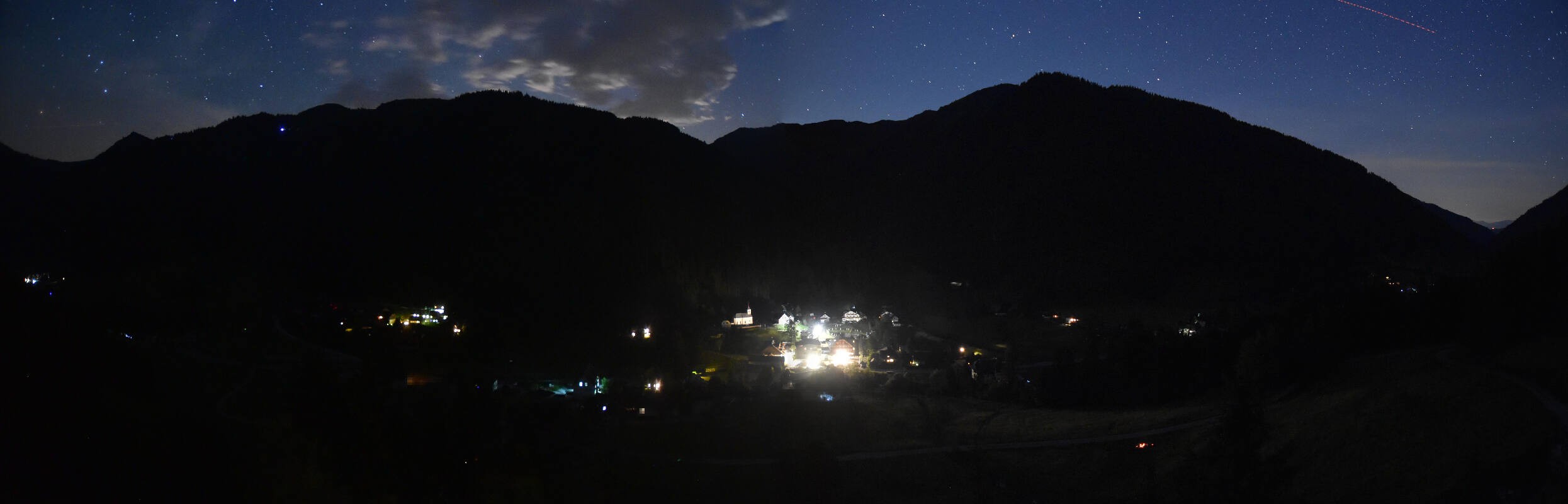 Archiv Foto Webcam Donnersbachwald - Blick zur Riesneralm