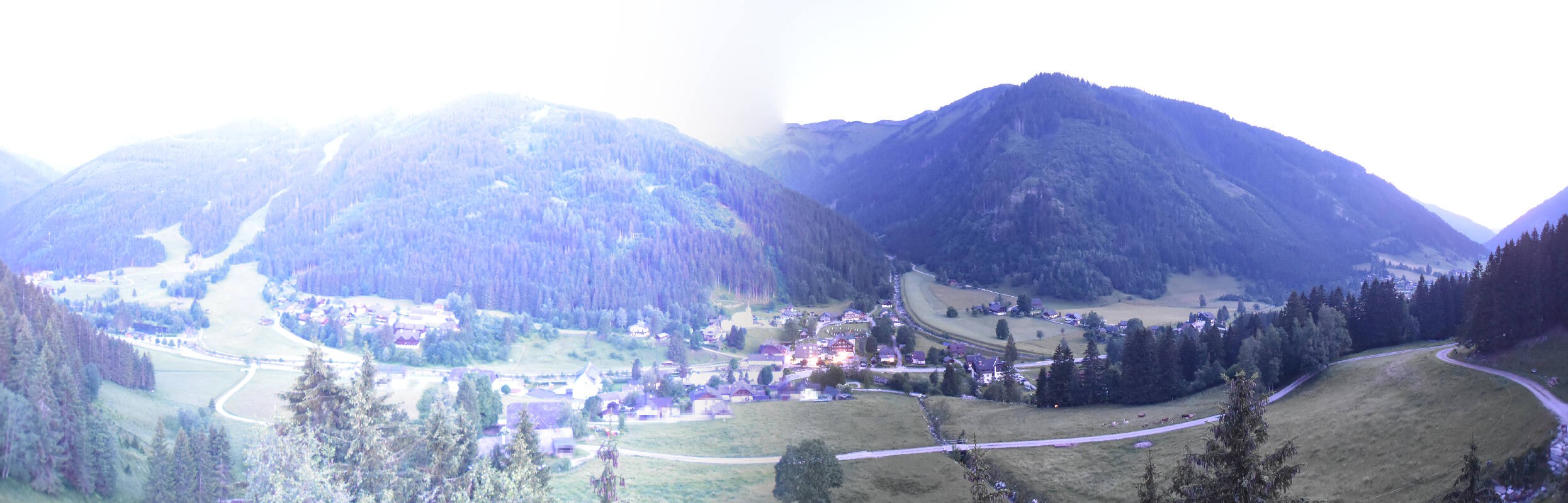 Archiv Foto Webcam Donnersbachwald - Blick zur Riesneralm
