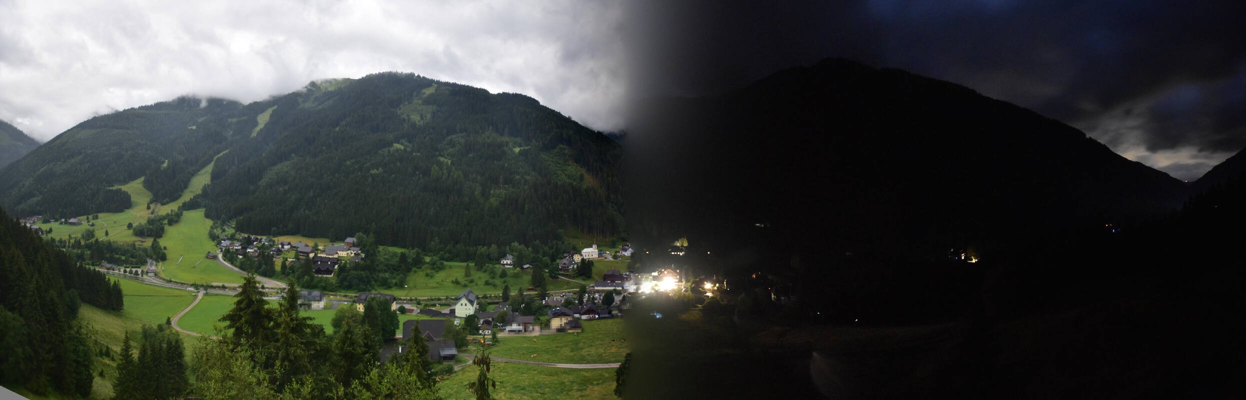 Archiv Foto Webcam Donnersbachwald - Blick zur Riesneralm