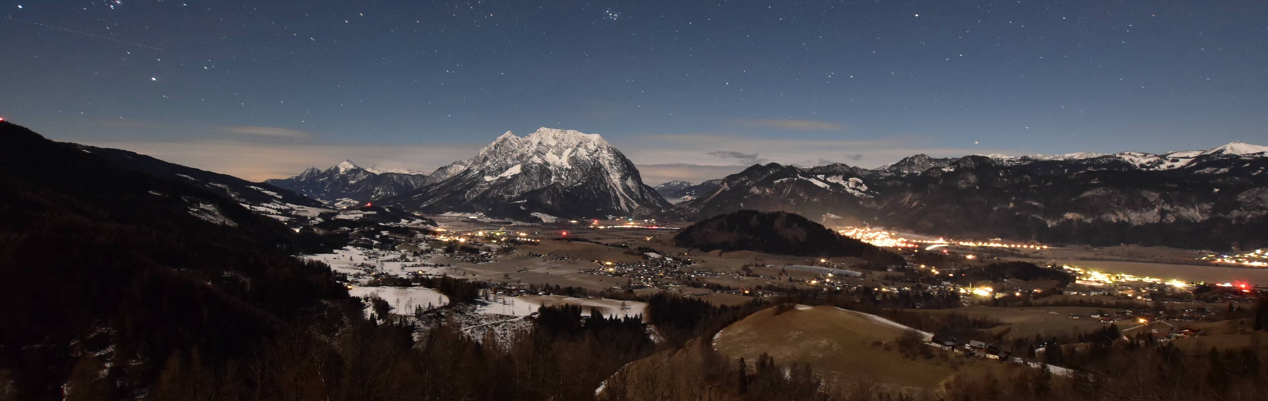 Archiv Foto Webcam Aigen im Ennstal - Blick auf den Grimming