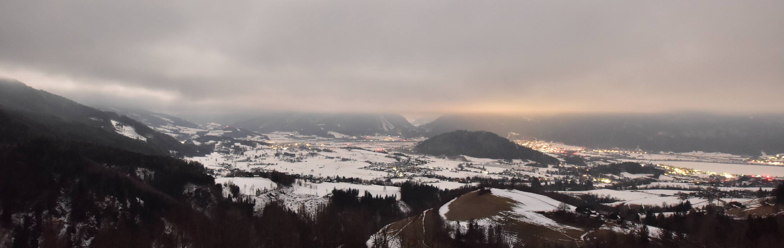 Archiv Foto Webcam Aigen im Ennstal - Blick auf den Grimming