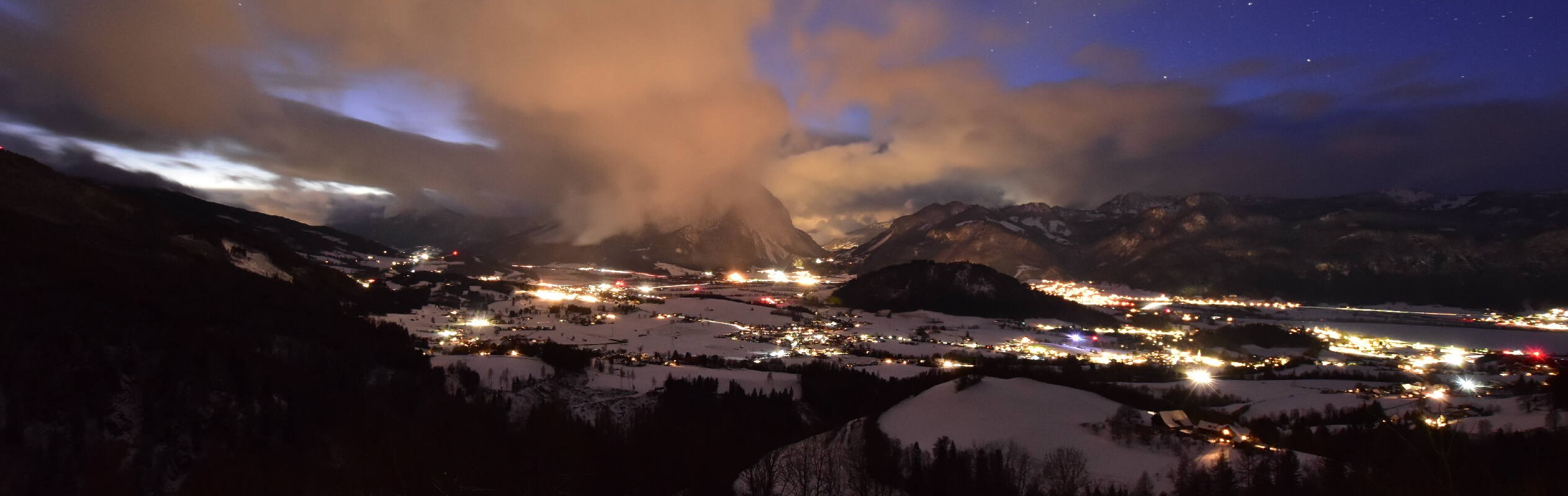 Archiv Foto Webcam Aigen im Ennstal - Blick auf den Grimming