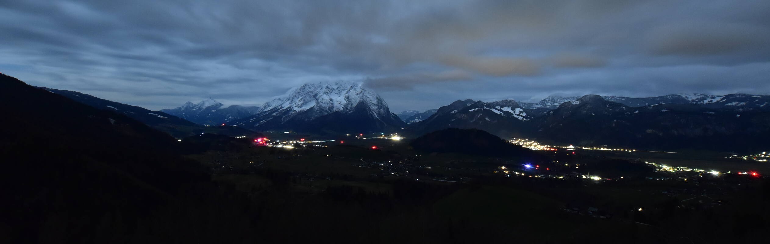 Archiv Foto Webcam Aigen im Ennstal - Blick auf den Grimming