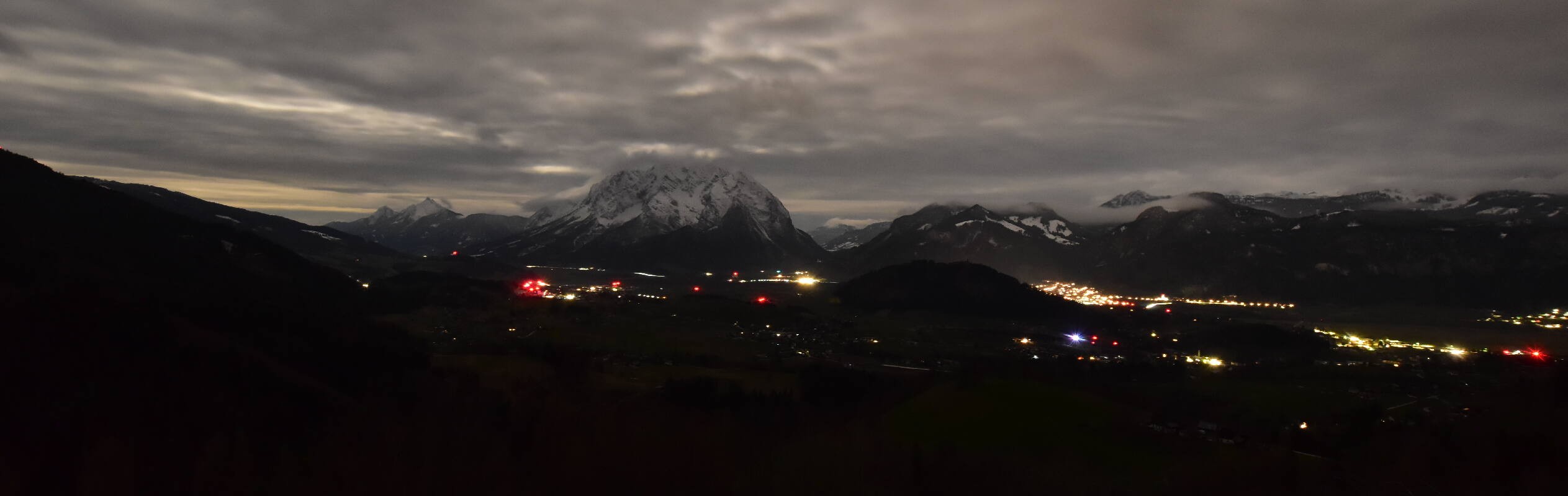 Archiv Foto Webcam Aigen im Ennstal - Blick auf den Grimming