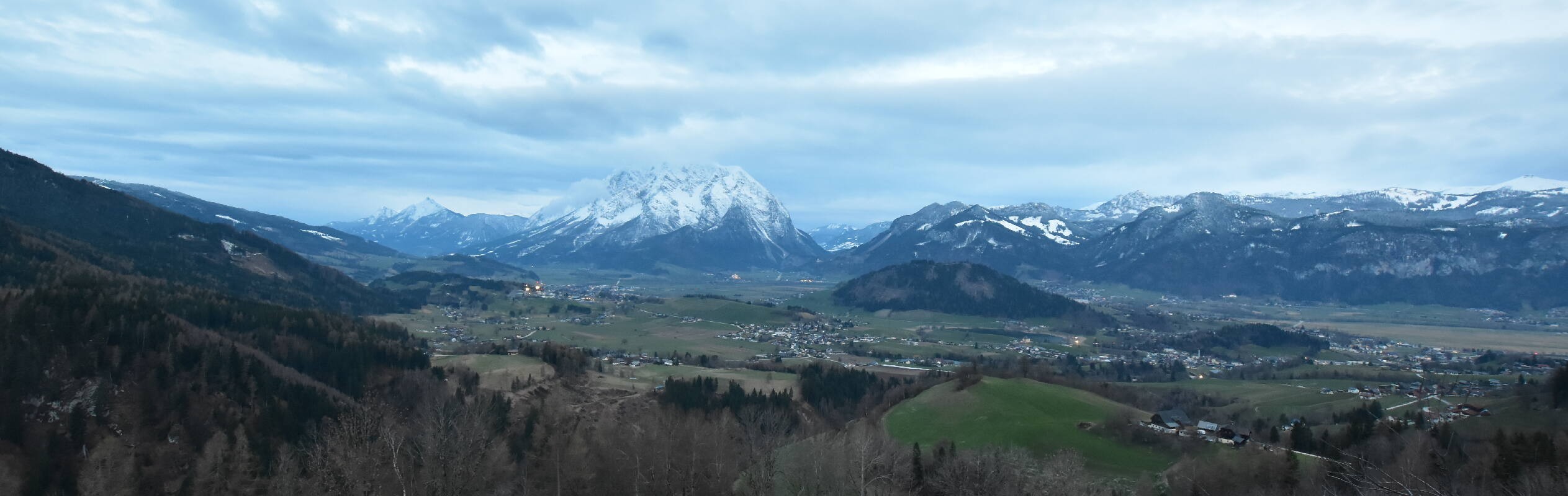 Archiv Foto Webcam Aigen im Ennstal - Blick auf den Grimming