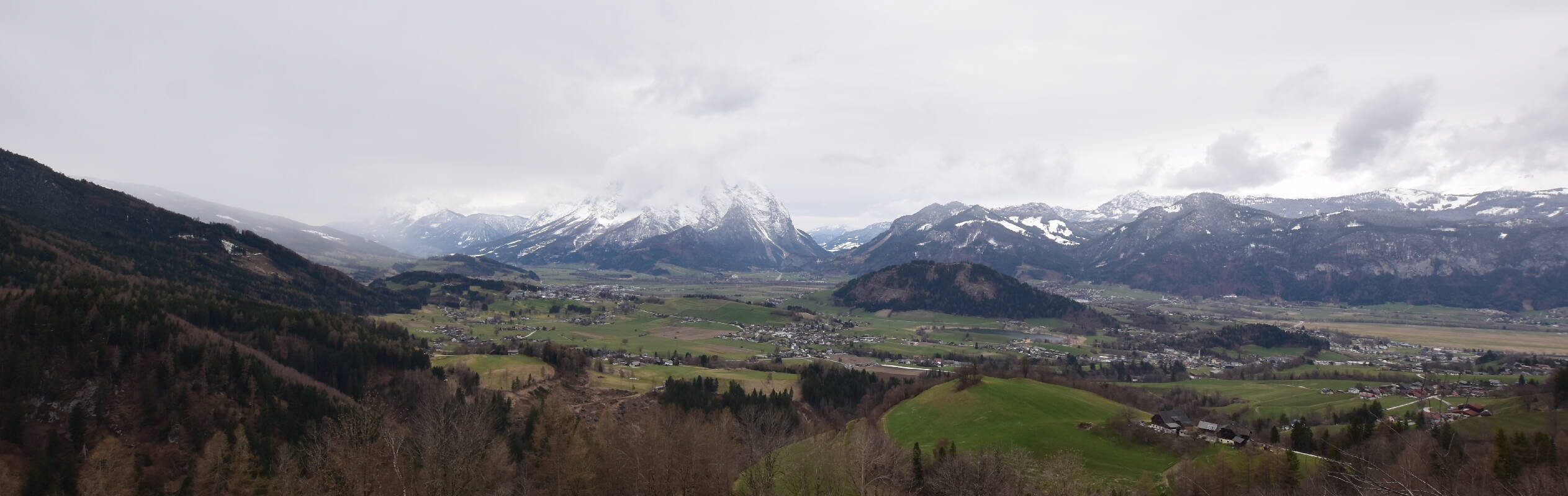 Archiv Foto Webcam Aigen im Ennstal - Blick auf den Grimming