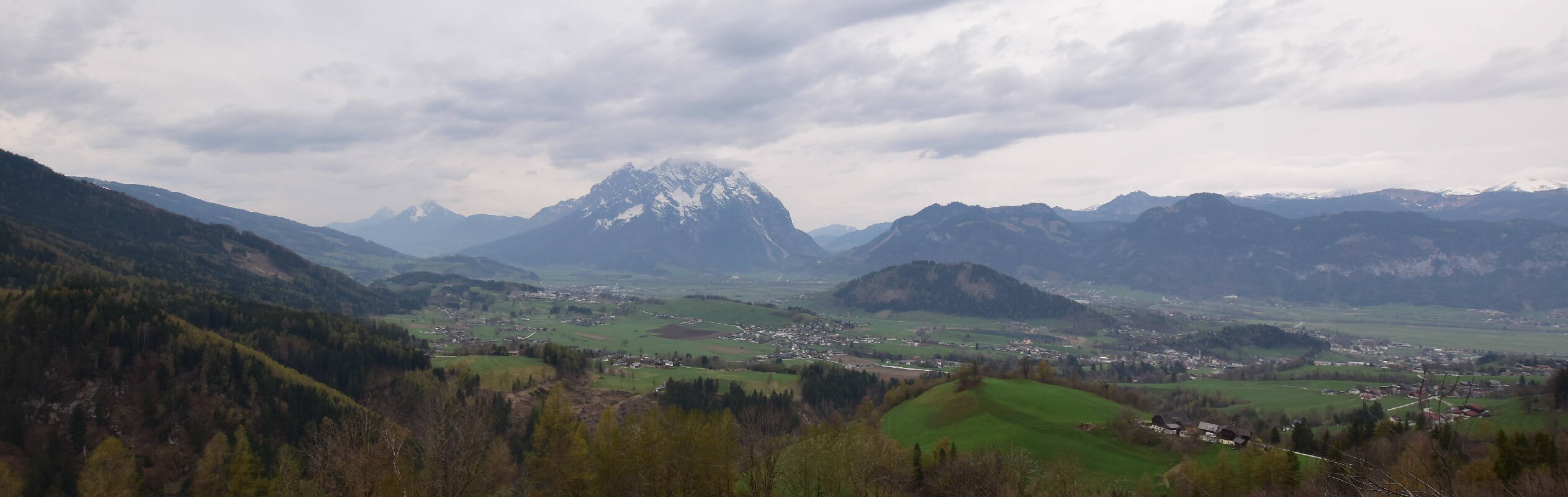 Archiv Foto Webcam Aigen im Ennstal - Blick auf den Grimming