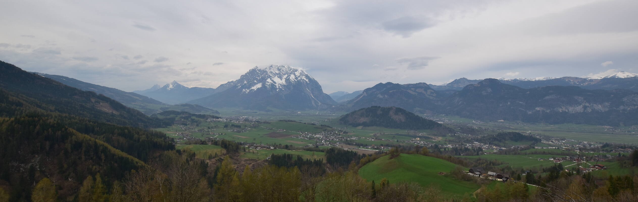 Archiv Foto Webcam Aigen im Ennstal - Blick auf den Grimming