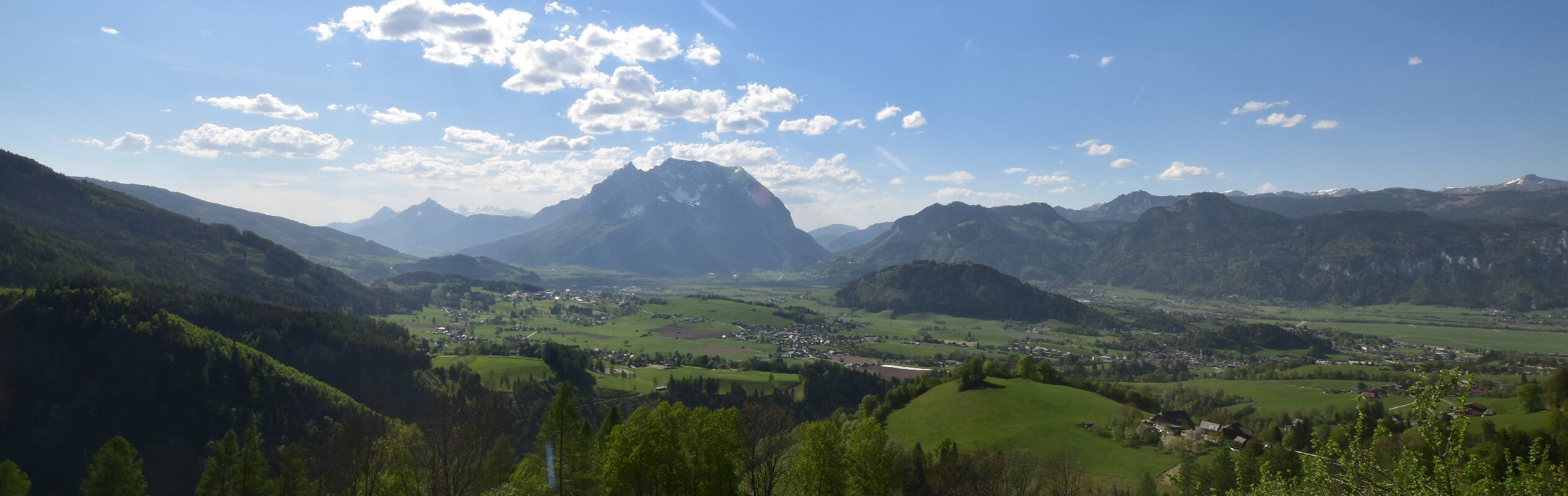 Archiv Foto Webcam Aigen im Ennstal - Blick auf den Grimming