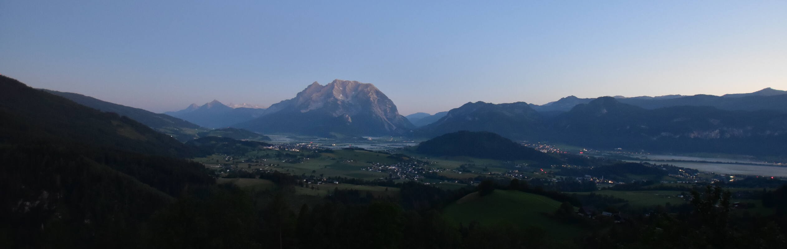 Archiv Foto Webcam Aigen im Ennstal - Blick auf den Grimming