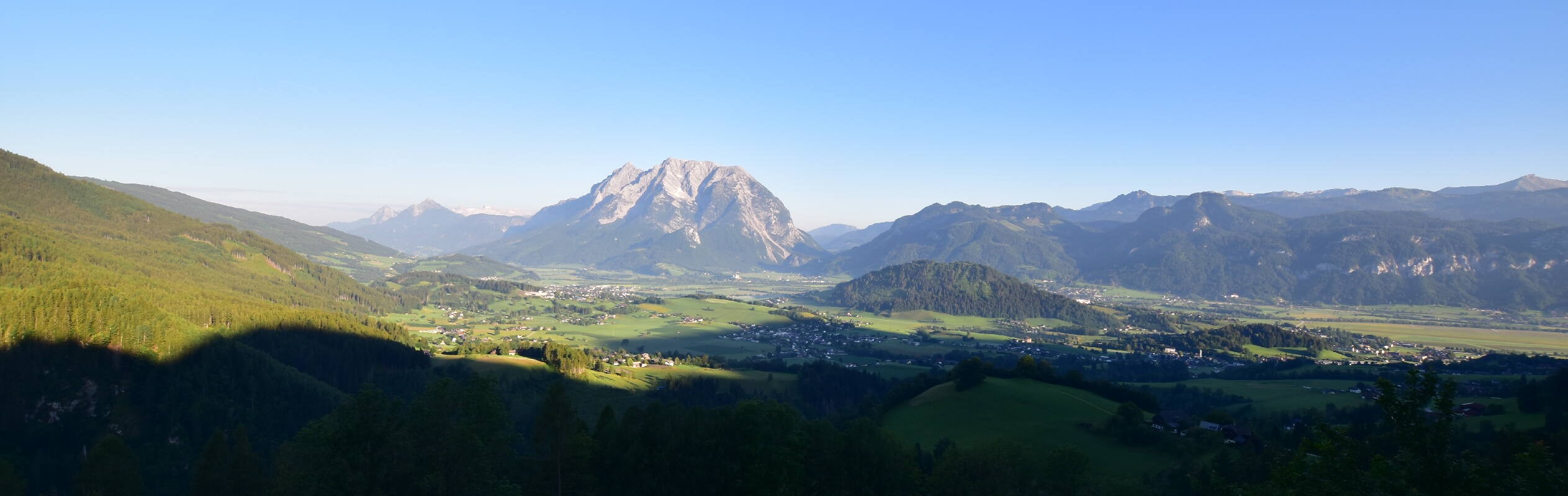 Archiv Foto Webcam Aigen im Ennstal - Blick auf den Grimming