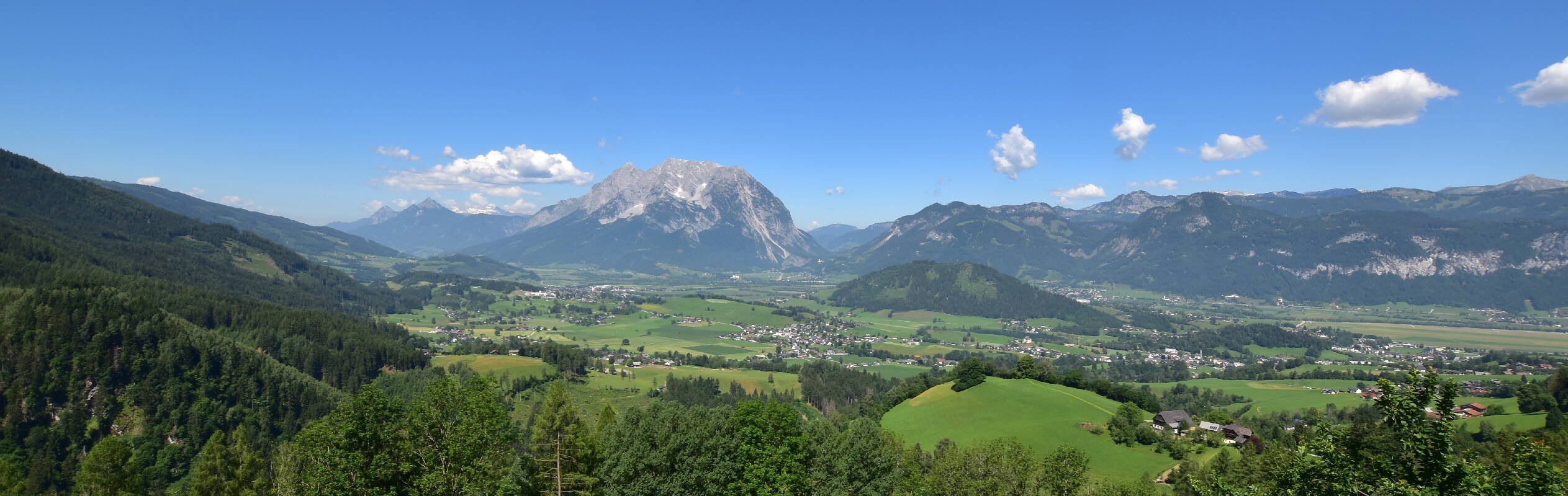 Archiv Foto Webcam Aigen im Ennstal - Blick auf den Grimming