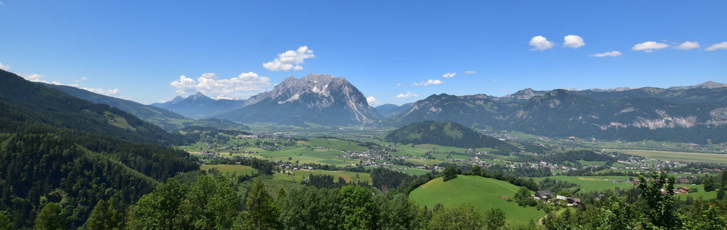 Archiv Foto Webcam Aigen im Ennstal - Blick auf den Grimming