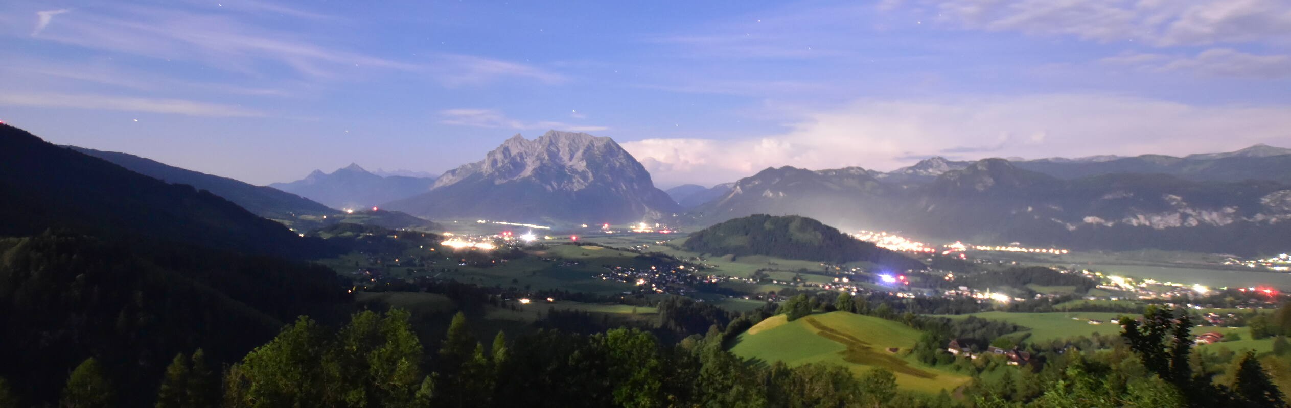 Archiv Foto Webcam Aigen im Ennstal - Blick auf den Grimming