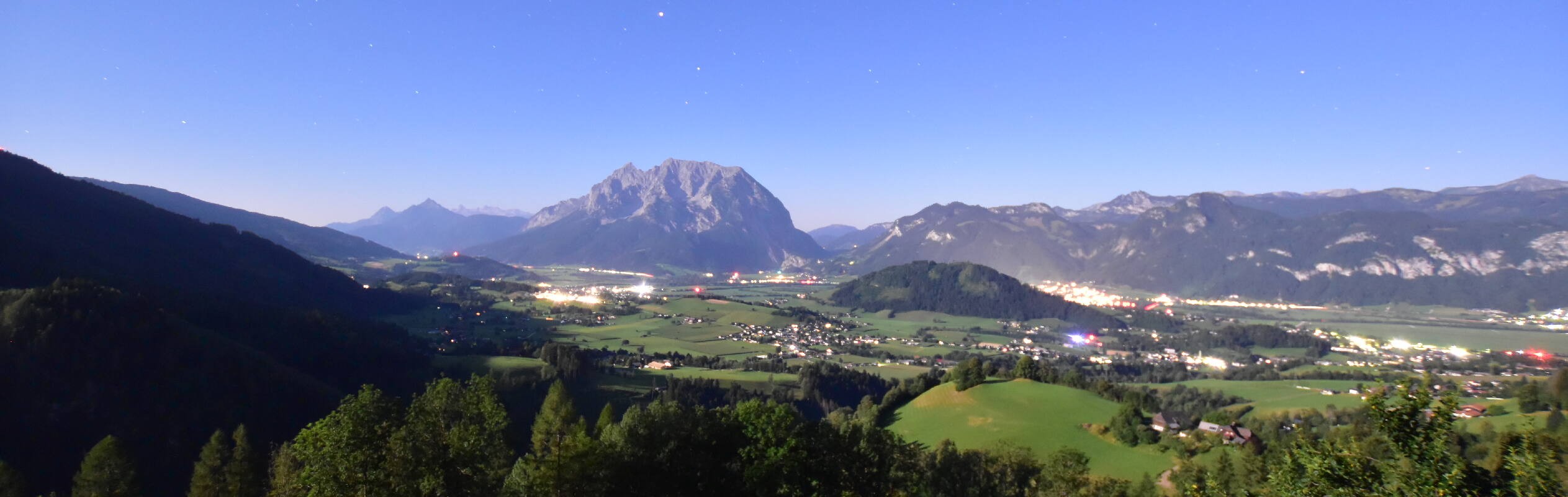 Archiv Foto Webcam Aigen im Ennstal - Blick auf den Grimming